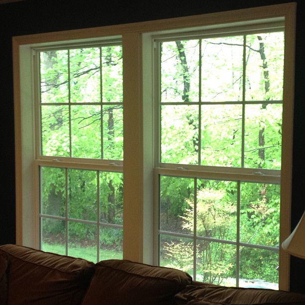 Lesena okna – najprej bodite pozorni na material in kvaliteto!